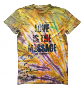 Love T-Shirt
