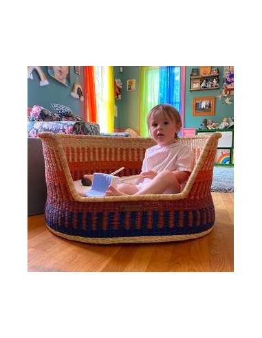 Woven Dog/Cat Basket Bed Woven Dog/Cat Basket Bed